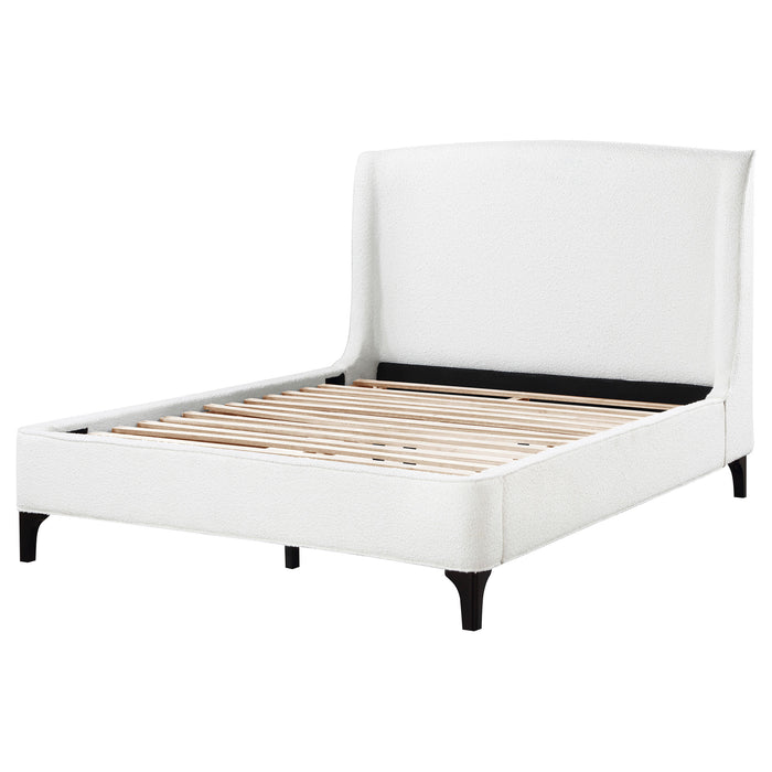 Mosby Queen Beds