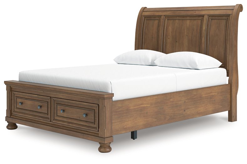 Feddinger Panel Storage Bed