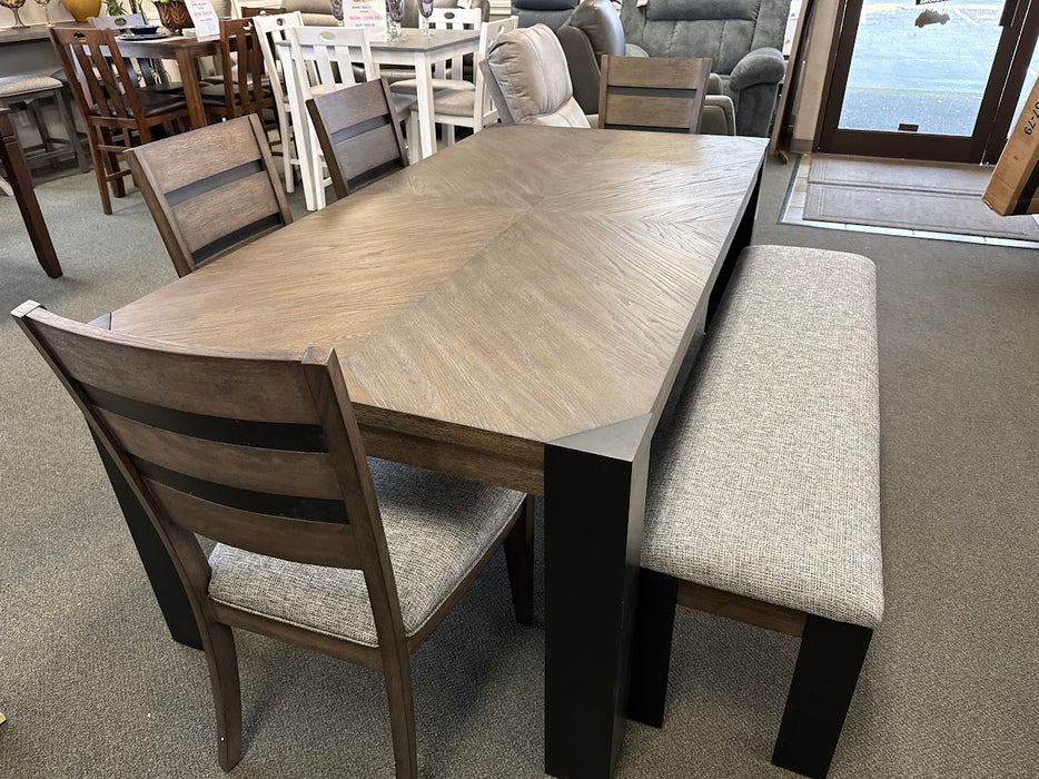 CEDAR FORK 6 PIECE DINING SET