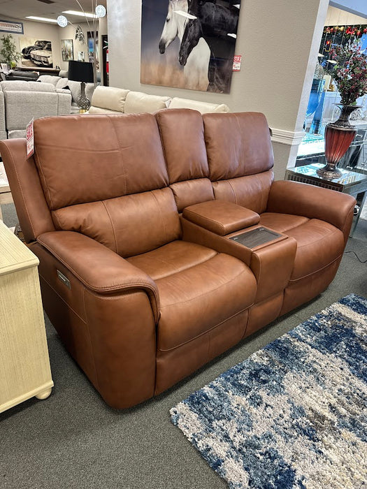 Flexsteel Henry Power Sofa and Love Seat