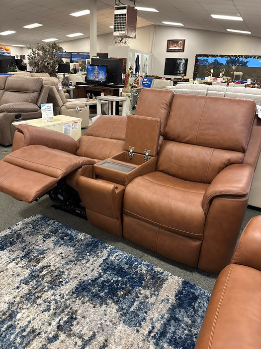 Flexsteel Henry Power Sofa and Love Seat