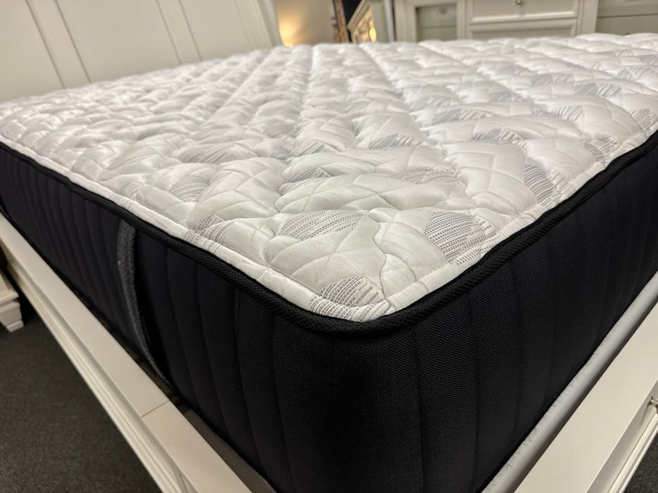 QUEEN SIZE ESSEX FIRM FLOOR MODEL MATTRESS