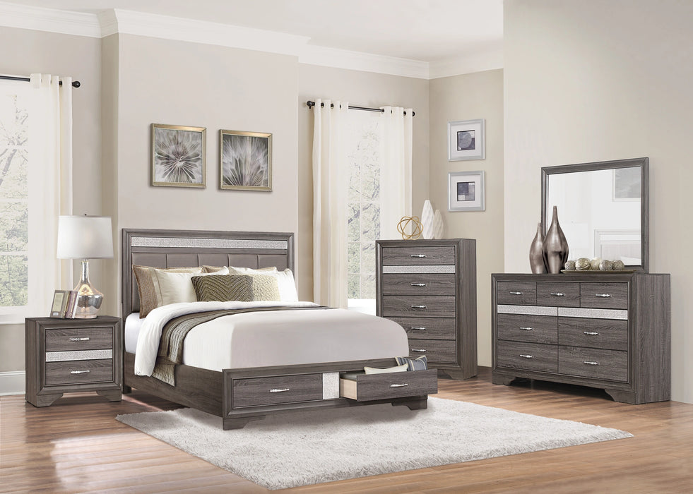 Luster Chest